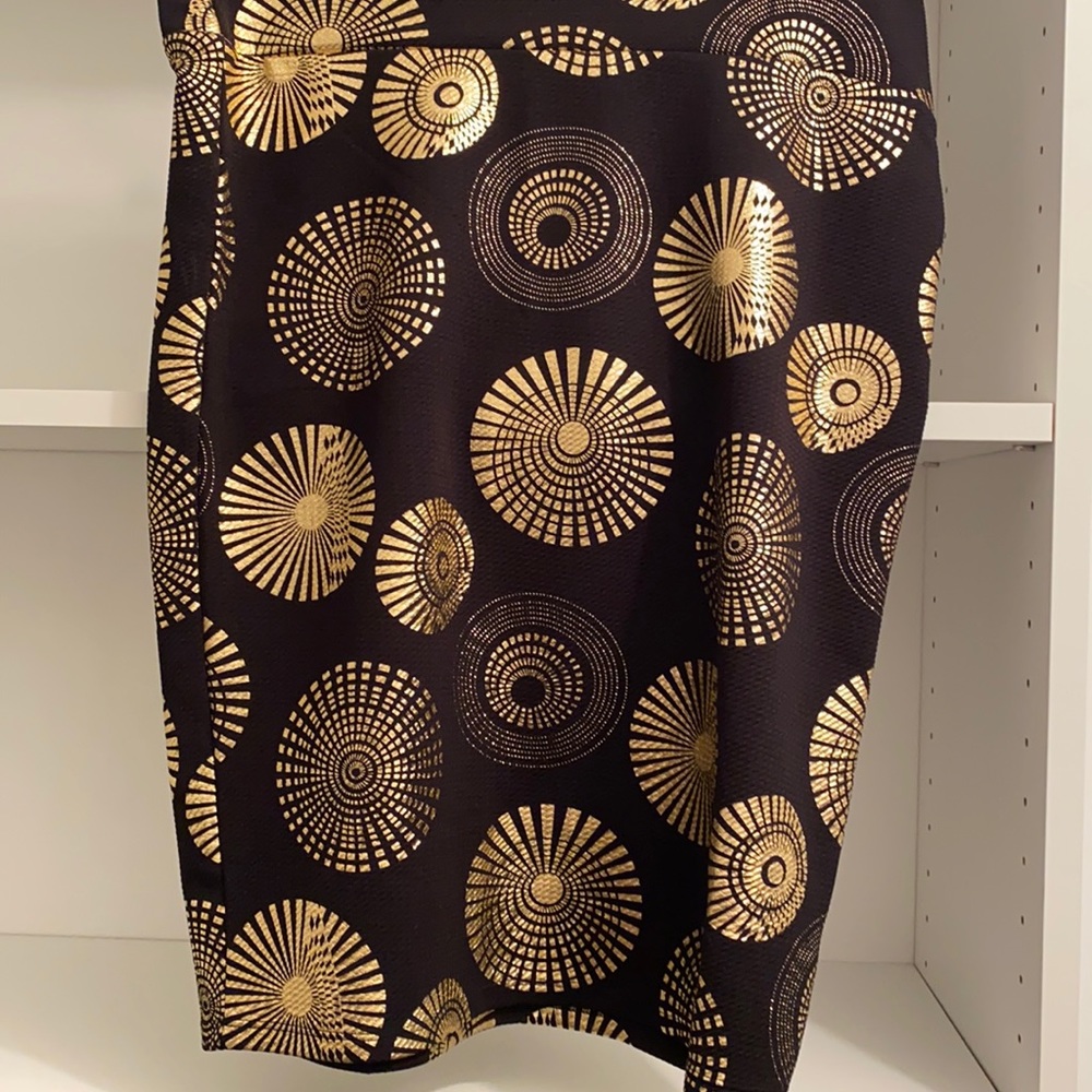 Elegant LulaRoe Cassie Large